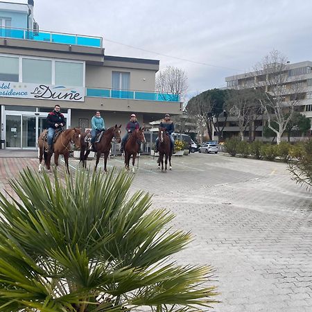 Hotel-Residence-B&B Le Dune Beach Service Included Lido Adriano Dış mekan fotoğraf