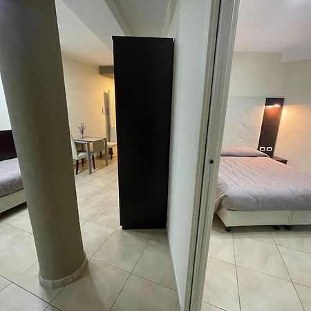 Hotel-Residence-B&B Le Dune Beach Service Included Lido Adriano Dış mekan fotoğraf
