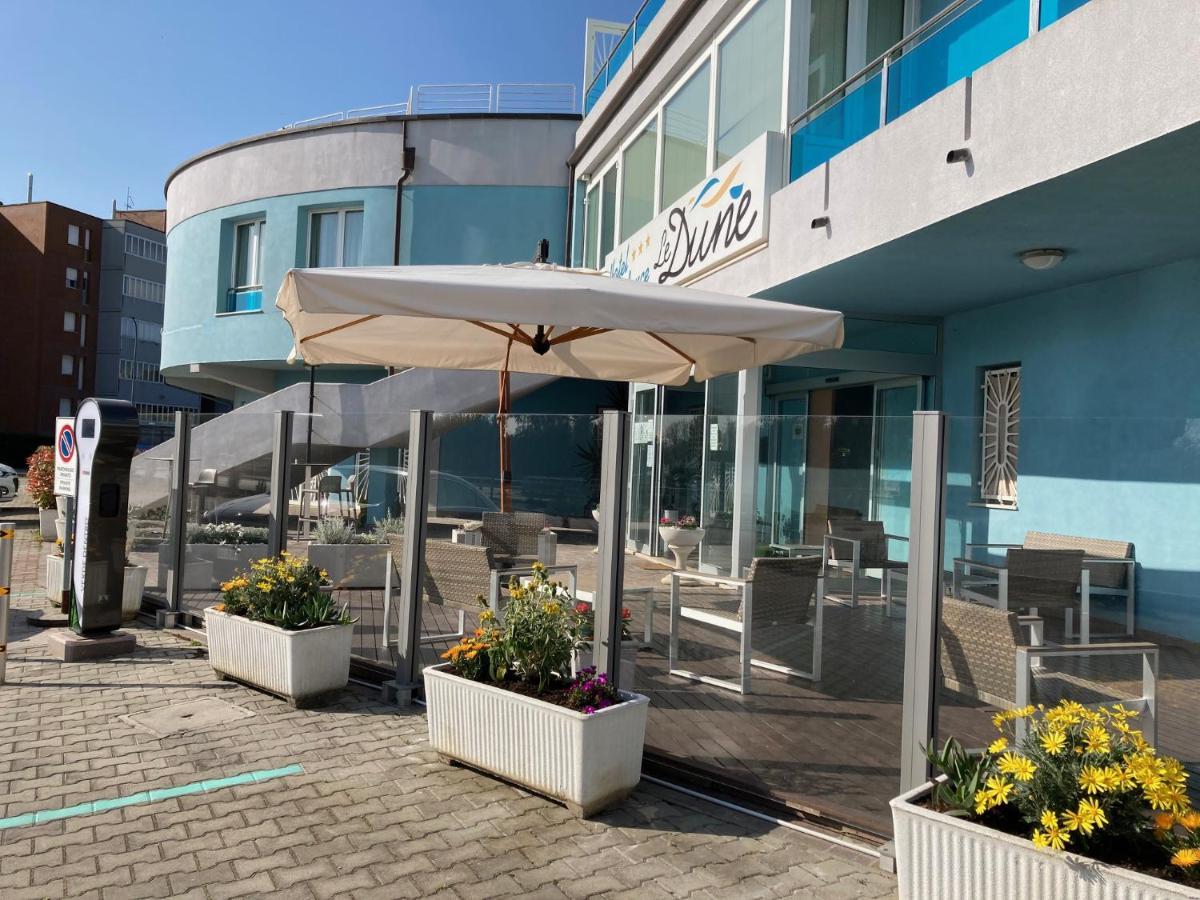 Hotel-Residence-B&B Le Dune Beach Service Included Lido Adriano Dış mekan fotoğraf