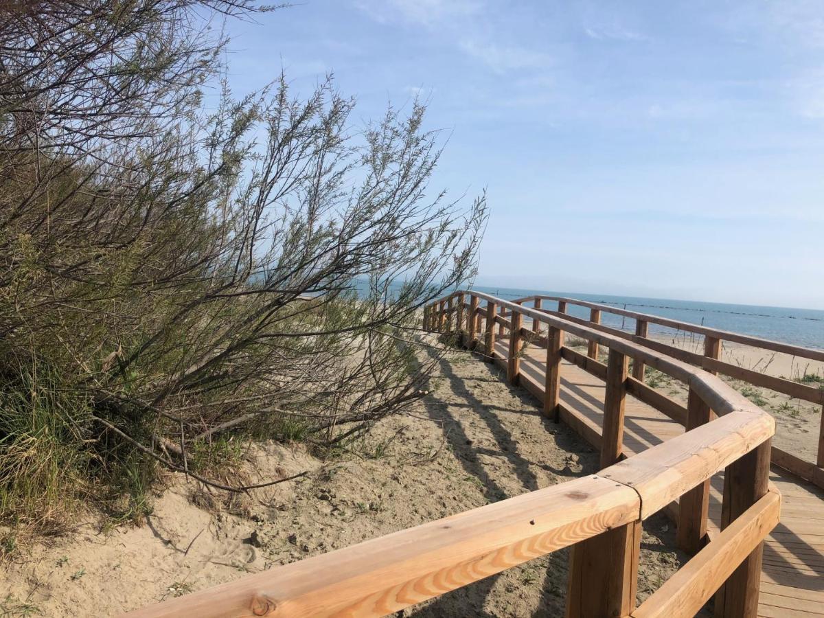Hotel-Residence-B&B Le Dune Beach Service Included Lido Adriano Dış mekan fotoğraf